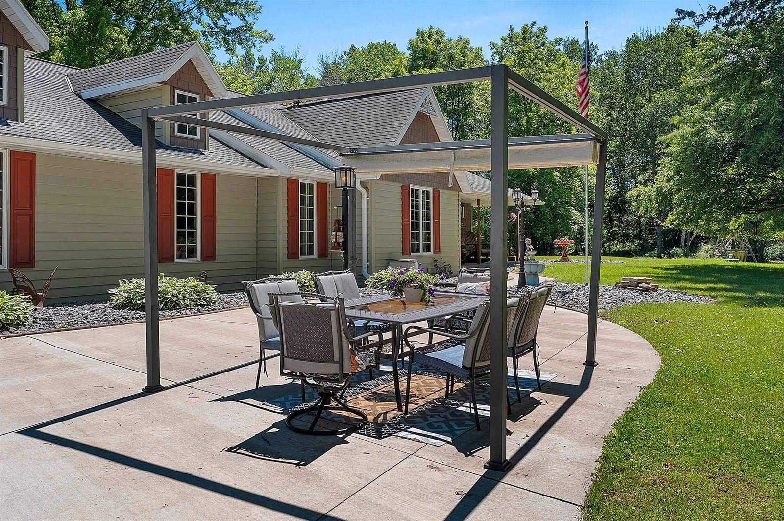 3272 Libby Lane, Green Bay, WI 54313