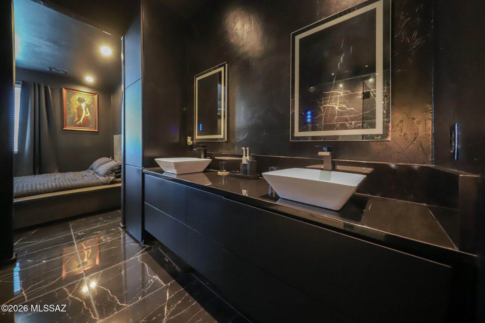 7771 South Wolf Creek Drive, Tucson, AZ 85757