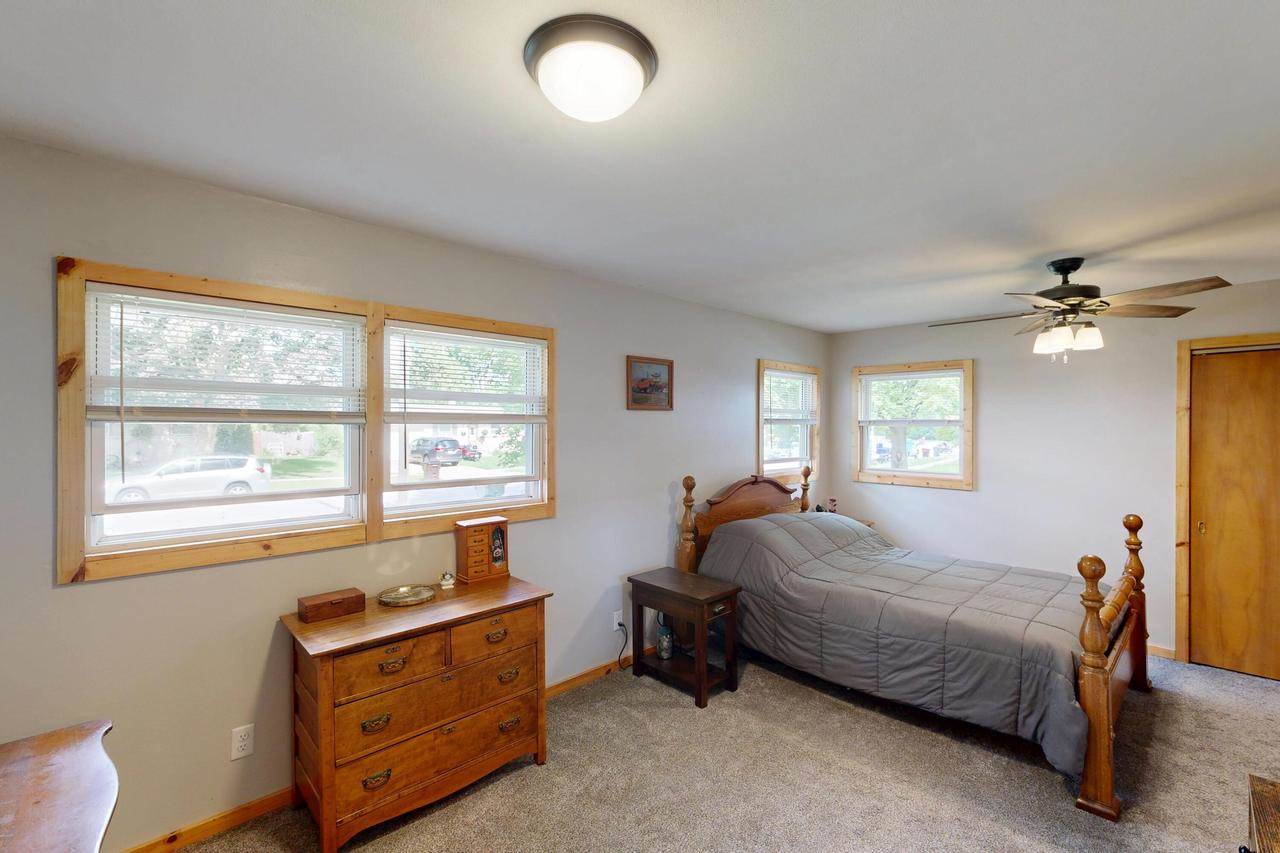 927 Peterson STREET, Fort Atkinson, WI 53538