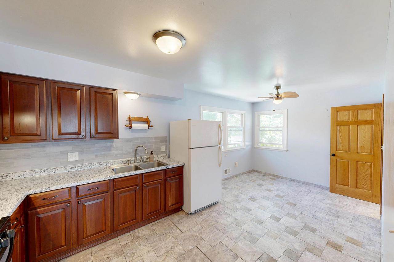 923 Gail PLACE, Fort Atkinson, WI 53538