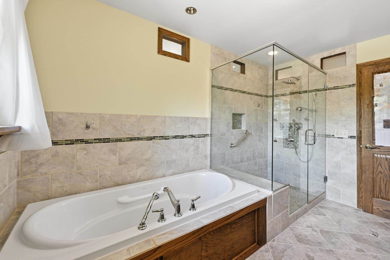 N7693 Ridge ROAD, Whitewater, WI 53190
