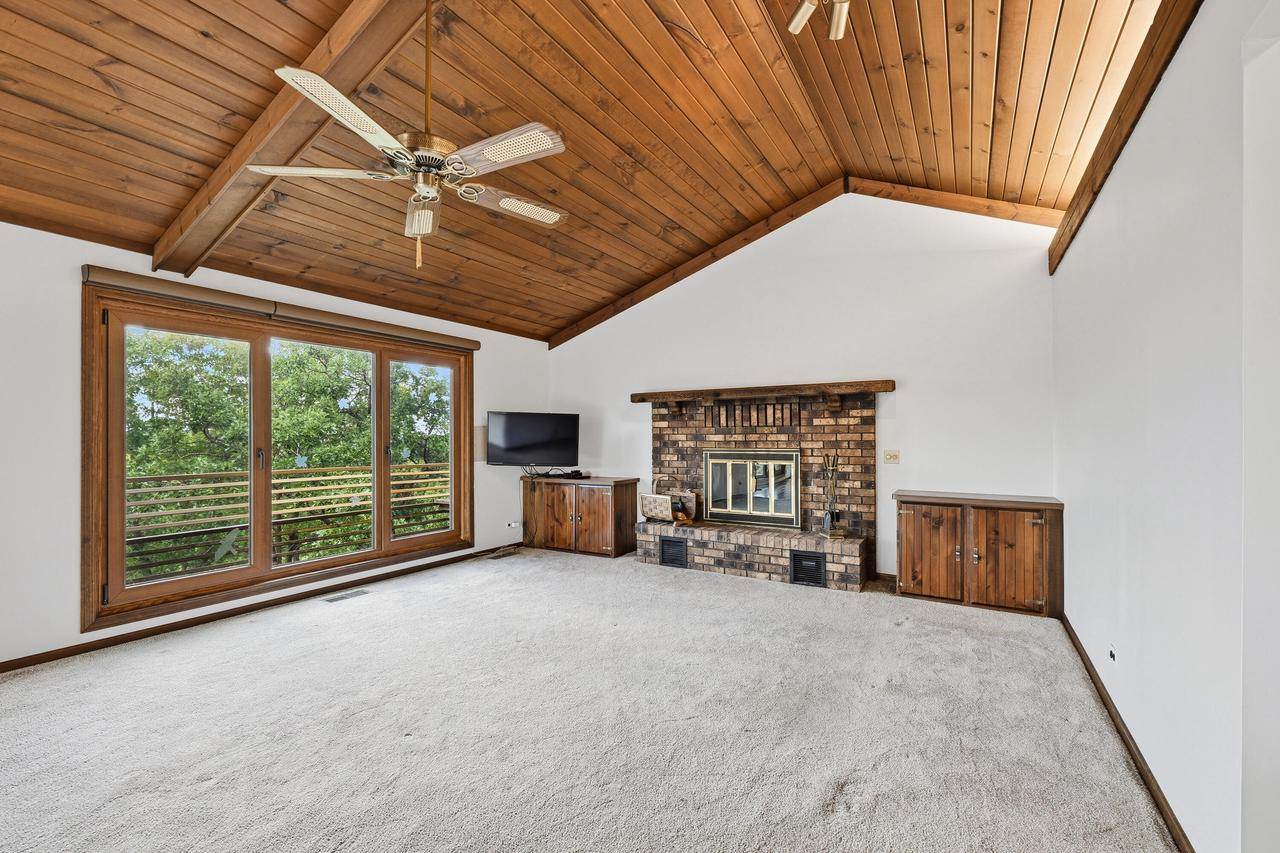 N7693 Ridge ROAD, Whitewater, WI 53190