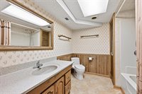 N7693 Ridge ROAD, Whitewater, WI 53190