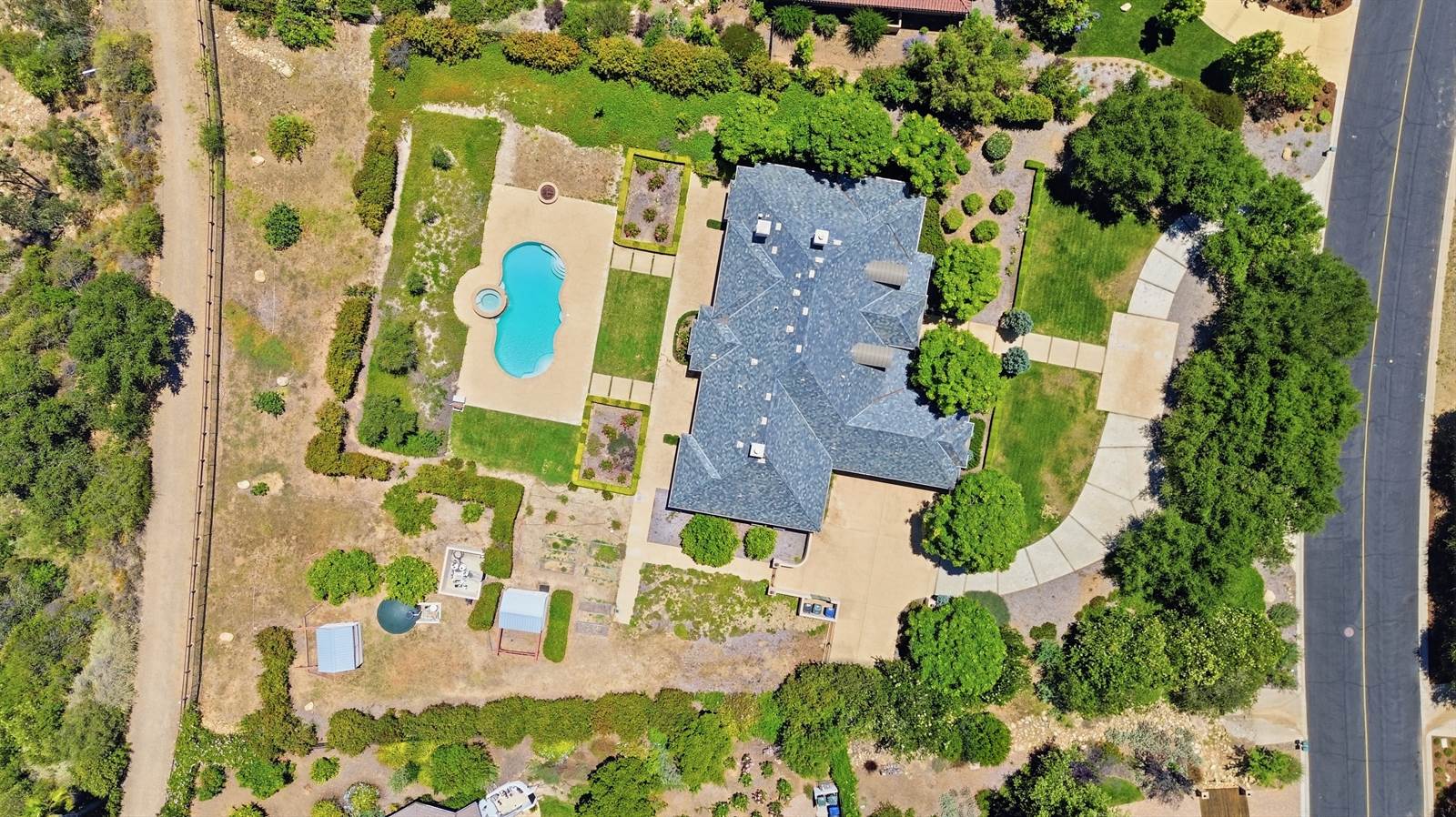 12750 Macdonald, Ojai, CA 93023