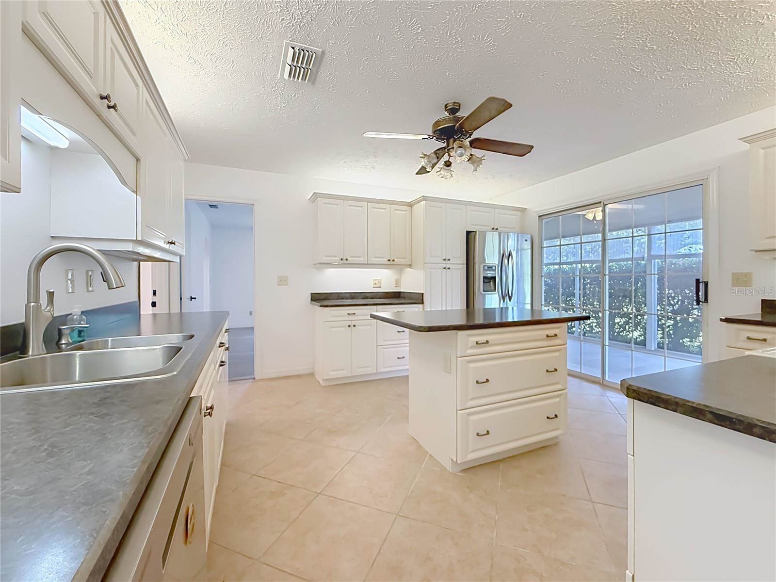707 NE 46TH Court, Ocala, FL 34470