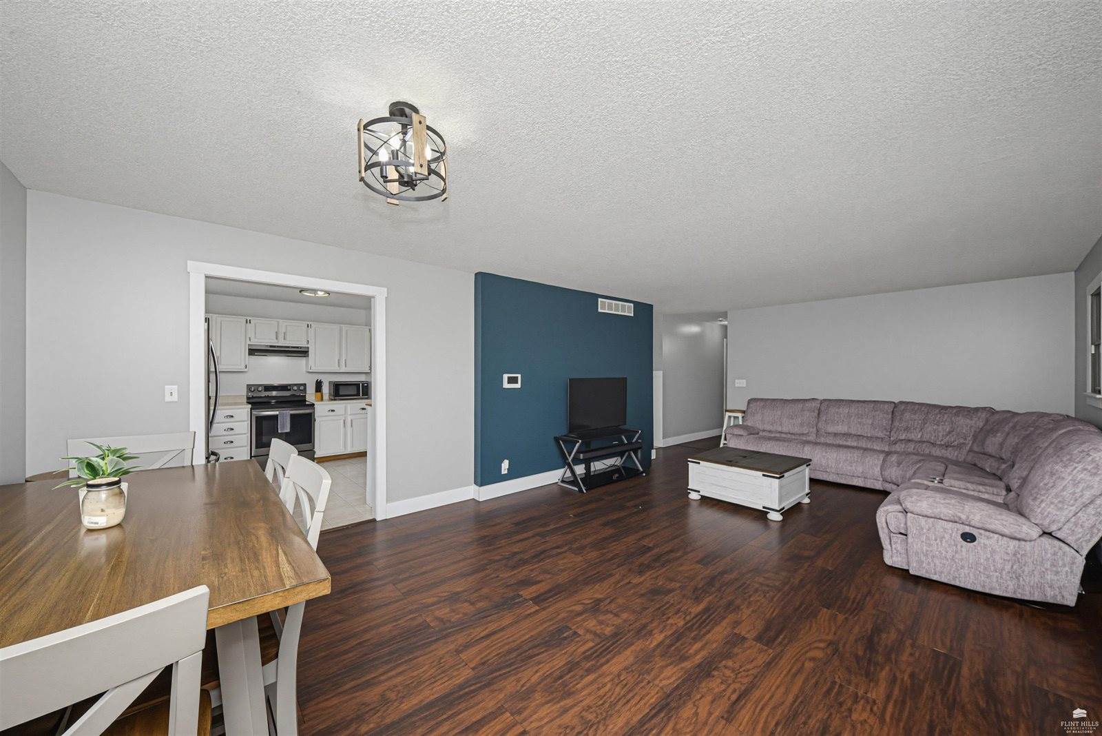 902 South Webster, Junction City, KS 66441