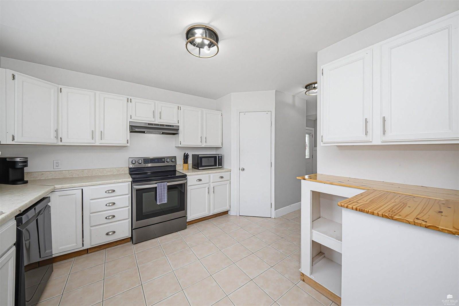 902 South Webster, Junction City, KS 66441