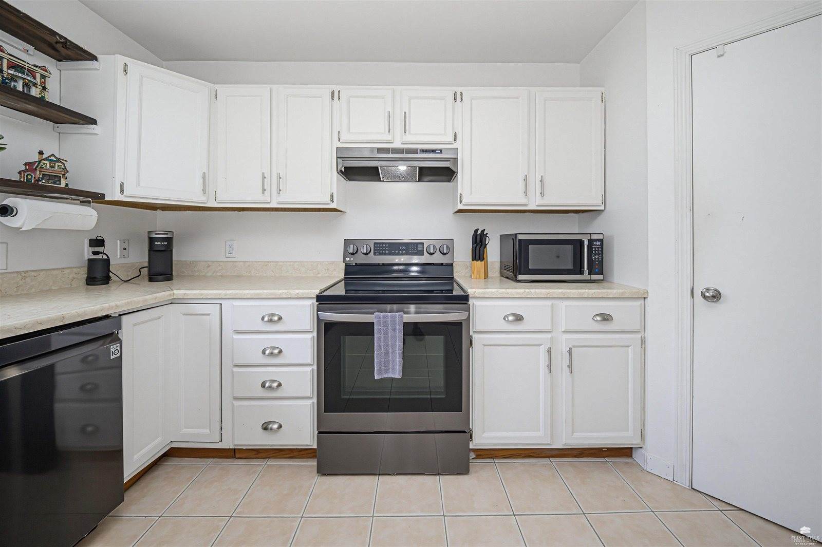 902 South Webster, Junction City, KS 66441