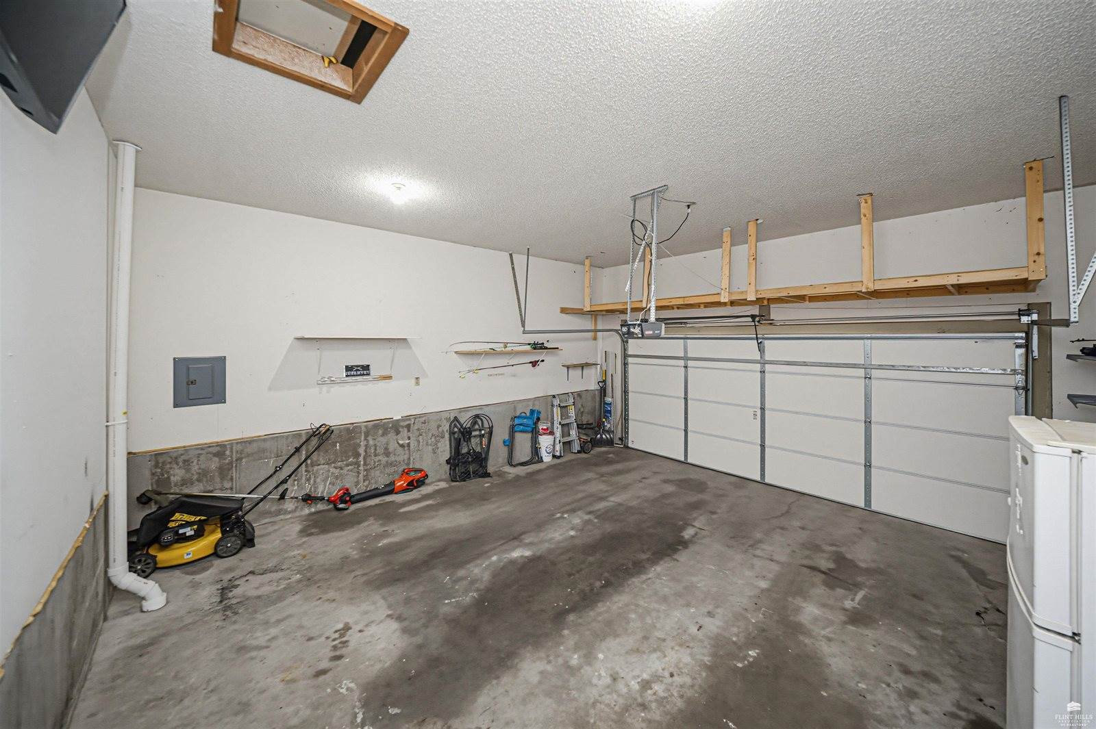 902 South Webster, Junction City, KS 66441