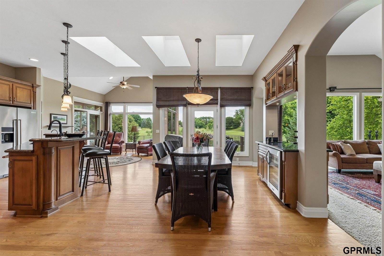 18540 Shadow Ridge Drive, Omaha, NE 68130