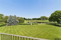 18540 Shadow Ridge Drive, Omaha, NE 68130