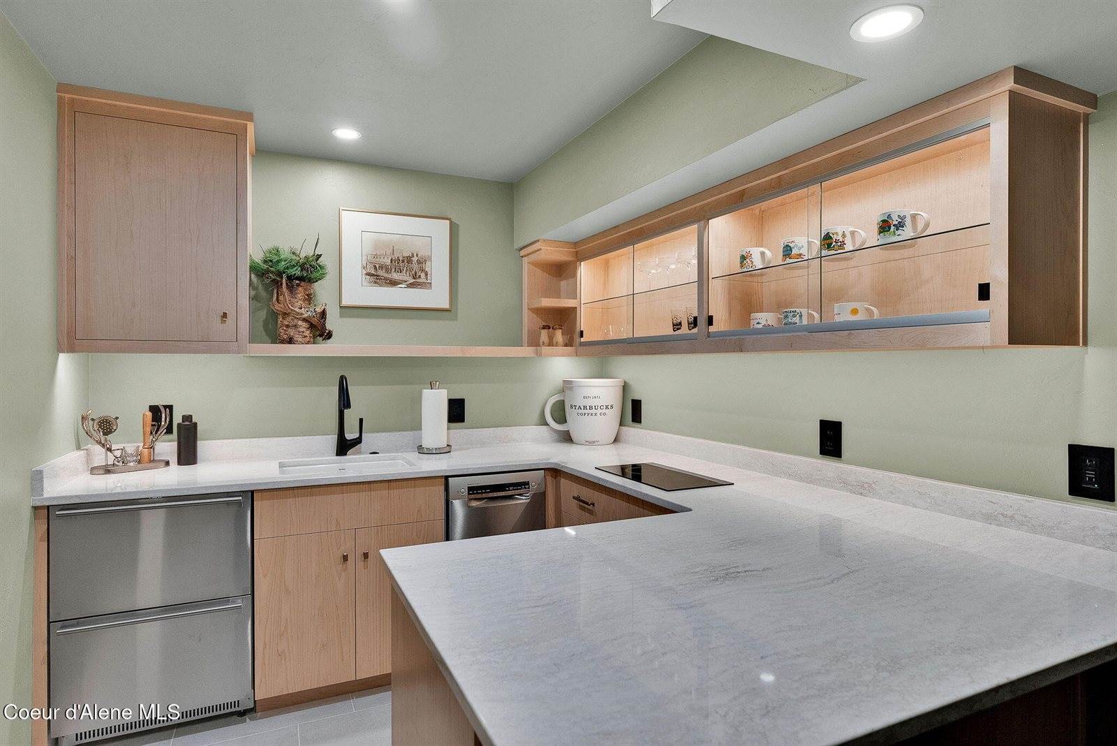 316 Brisboys Rd, Sagle, ID 83860