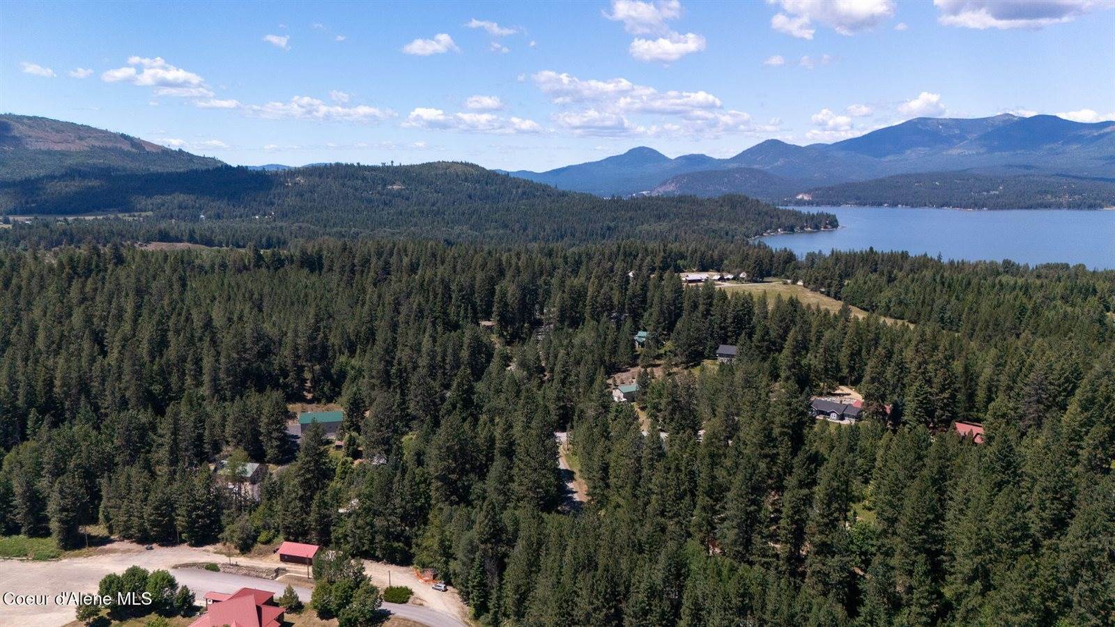 316 Brisboys Rd, Sagle, ID 83860