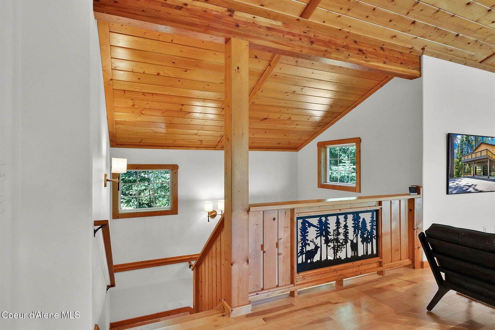 316 Brisboys Rd, Sagle, ID 83860
