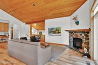 316 Brisboys Rd, Sagle, ID 83860
