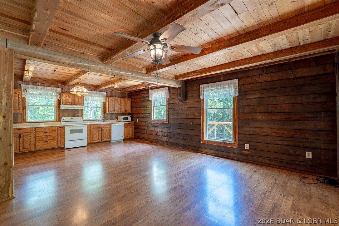 23736 Cedar Haven Circle, Pittsburg, MO 65724
