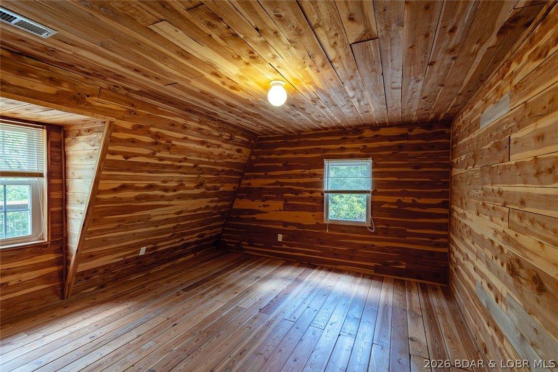 23736 Cedar Haven Circle, Pittsburg, MO 65724