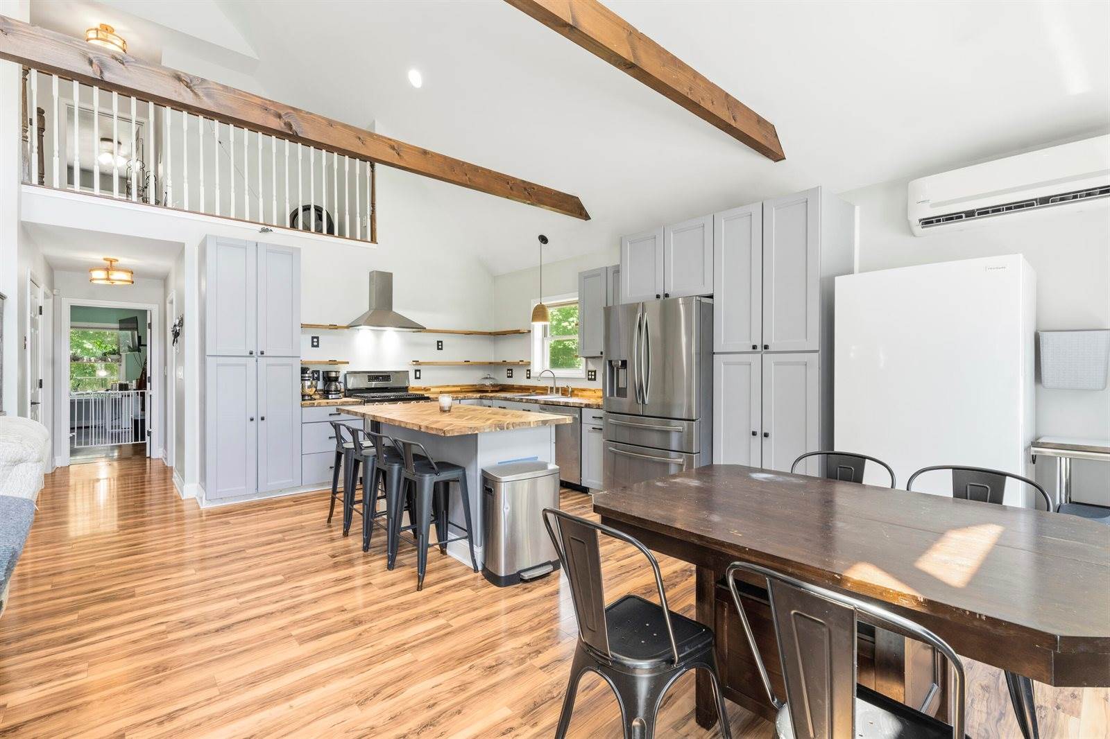 75 Marsh Road, Belfast, ME 04915