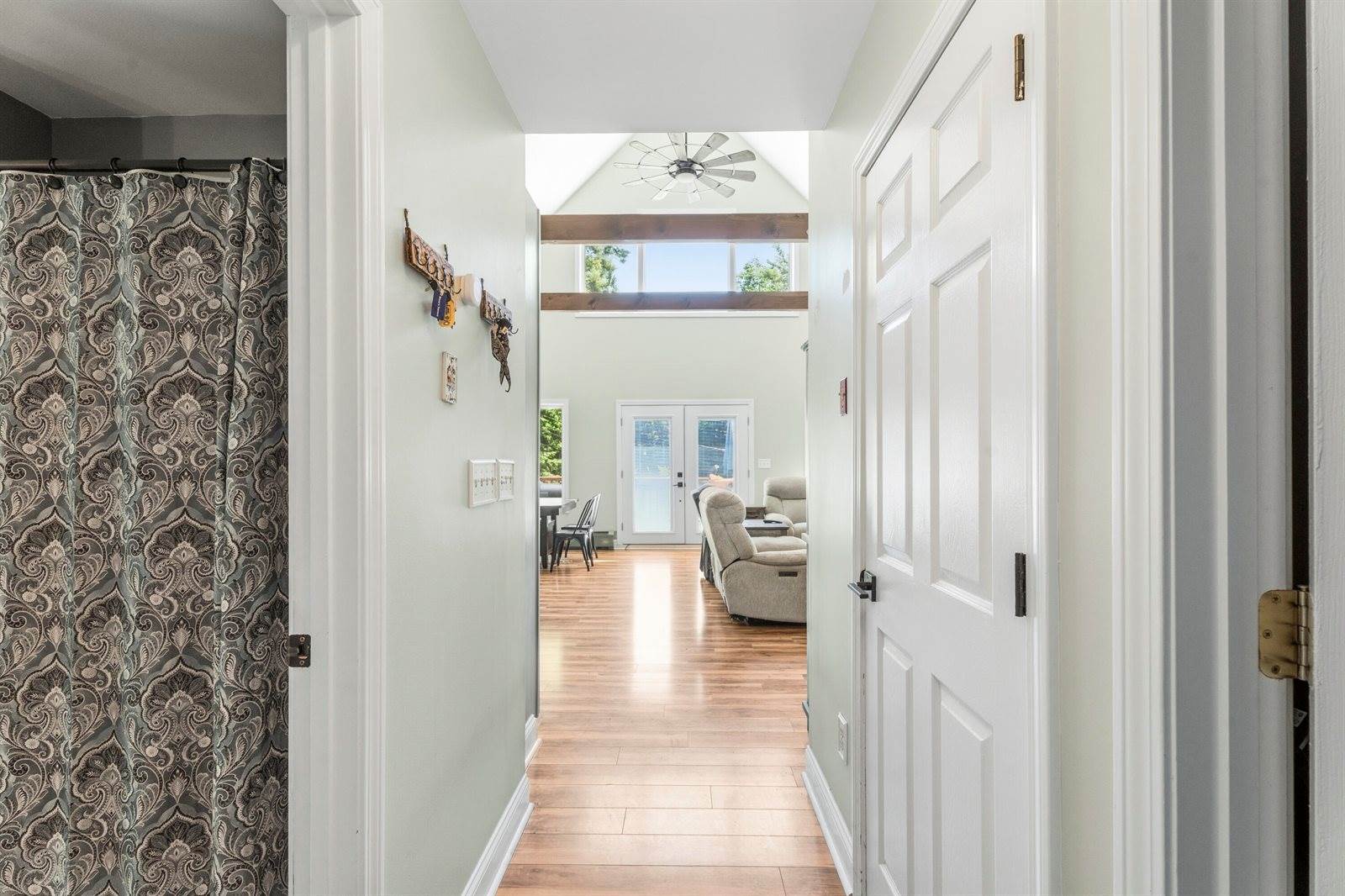 75 Marsh Road, Belfast, ME 04915