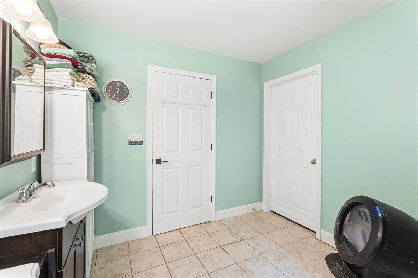 75 Marsh Road, Belfast, ME 04915