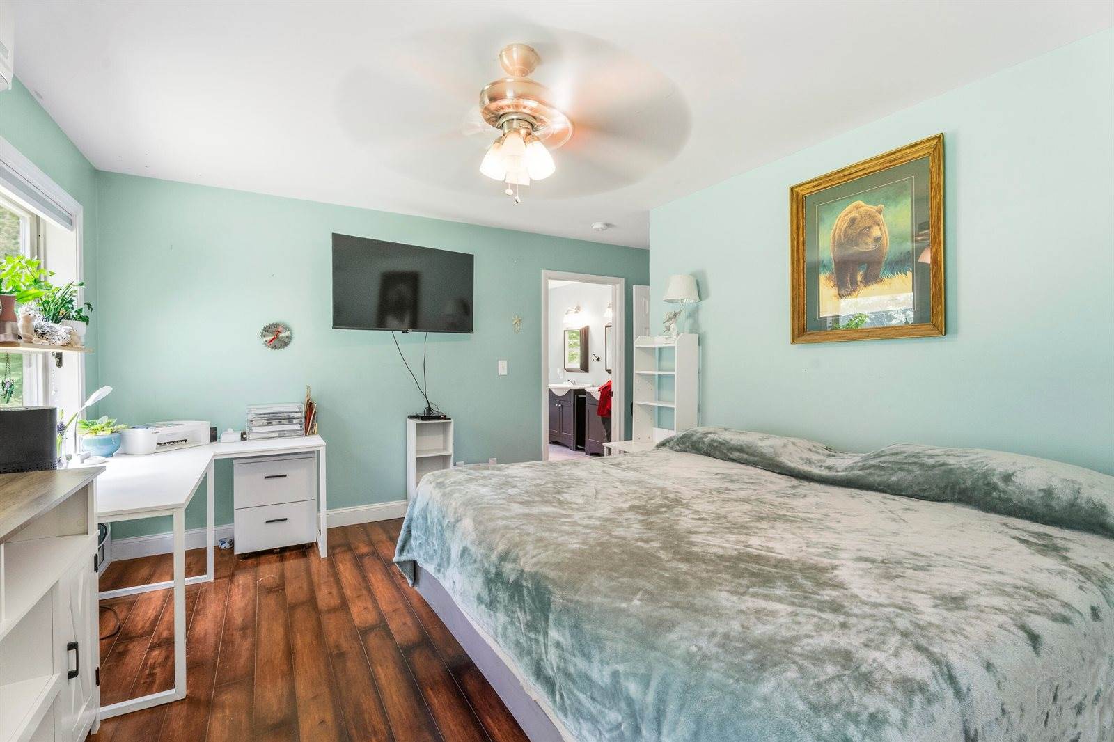 75 Marsh Road, Belfast, ME 04915