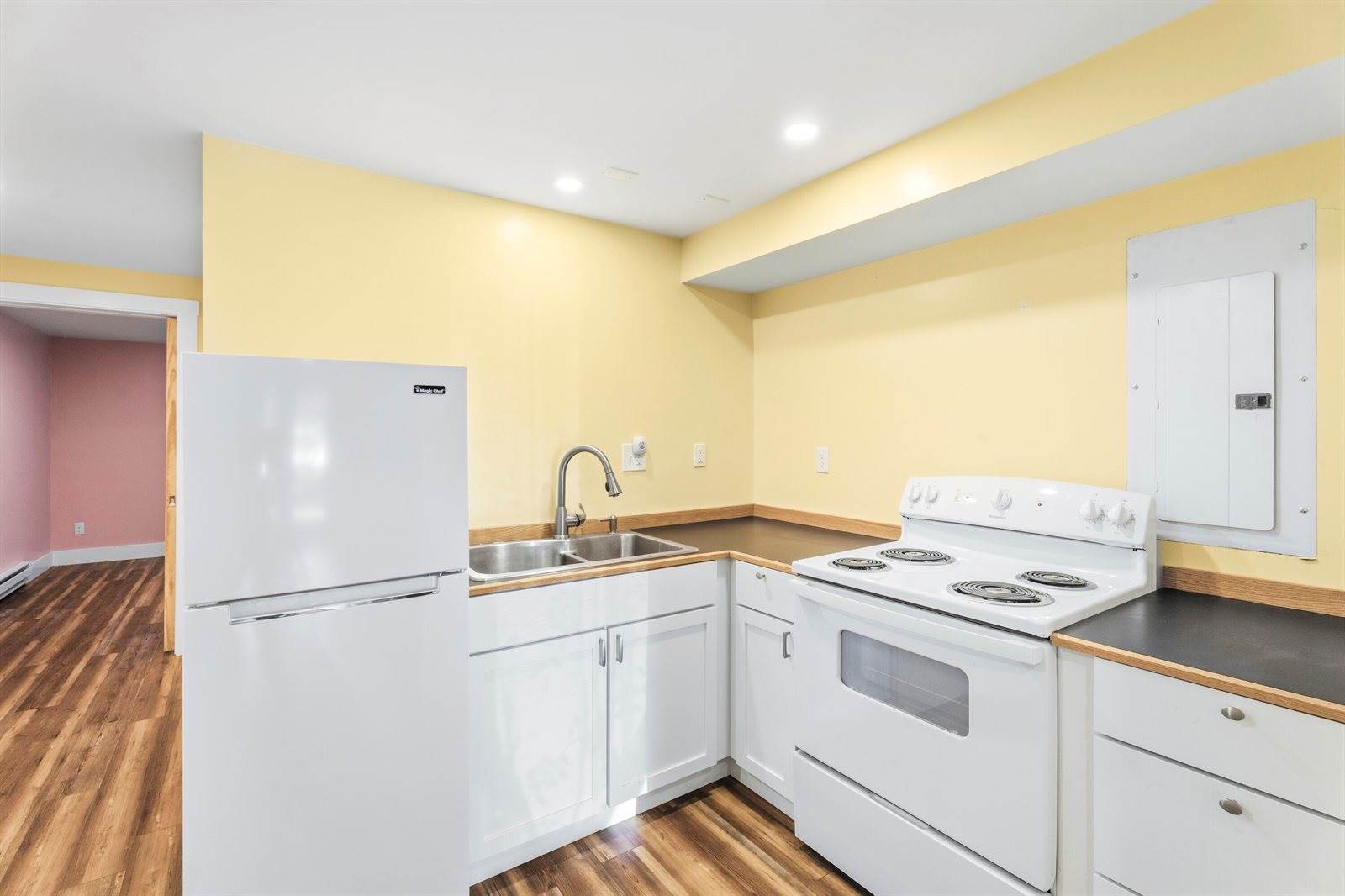 75 Marsh Road, Belfast, ME 04915