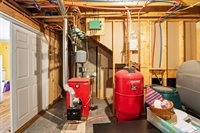 75 Marsh Road, Belfast, ME 04915