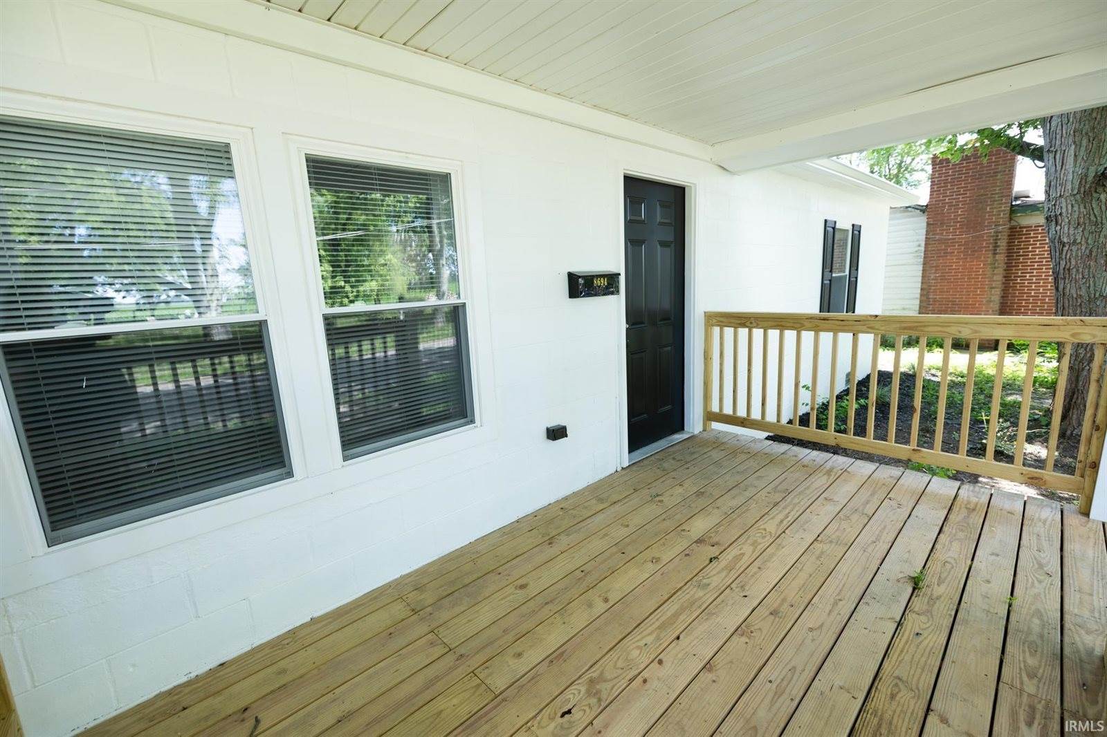 8694 S Vine Street, Straughn, IN 47387