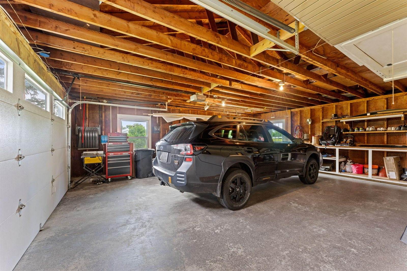 34 Kennebec Drive, Benton, ME 04901