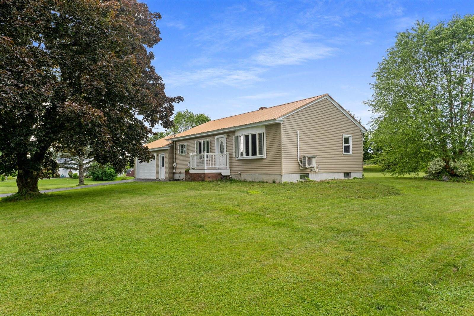 34 Kennebec Drive, Benton, ME 04901
