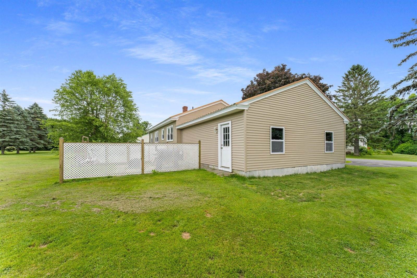 34 Kennebec Drive, Benton, ME 04901
