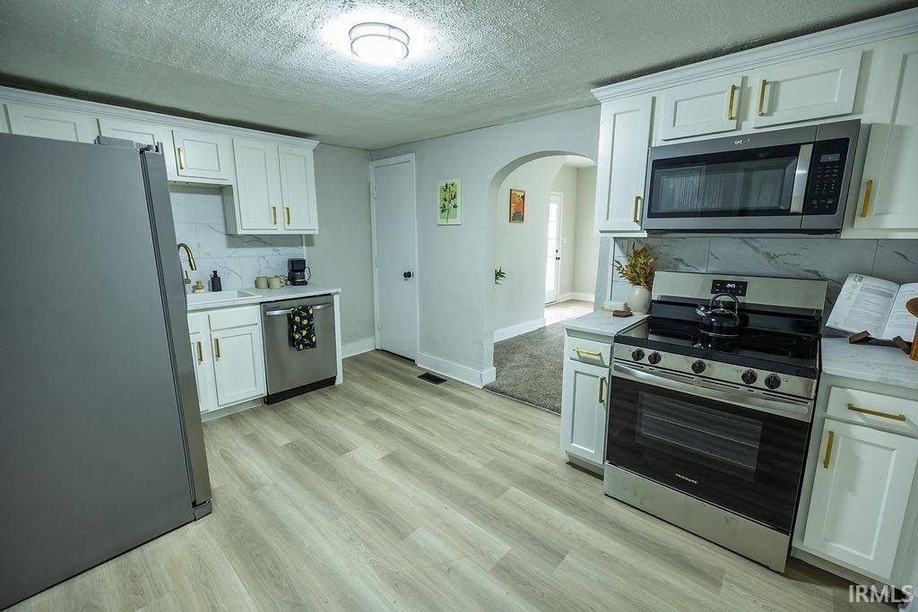 210 W North Street, Dunkirk, IN 47336