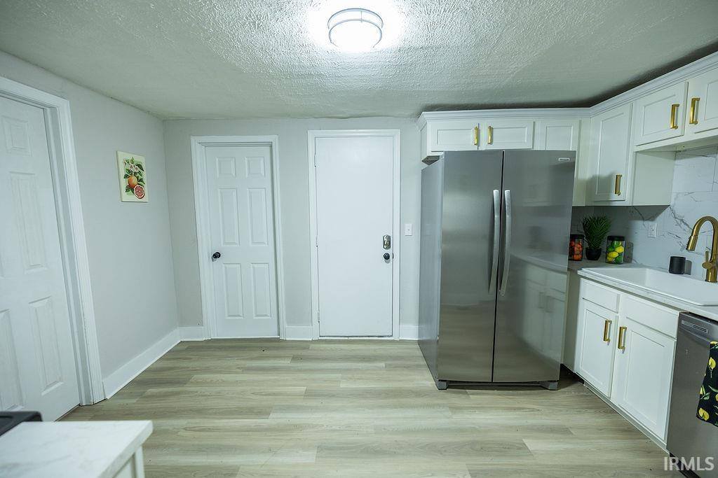 210 W North Street, Dunkirk, IN 47336
