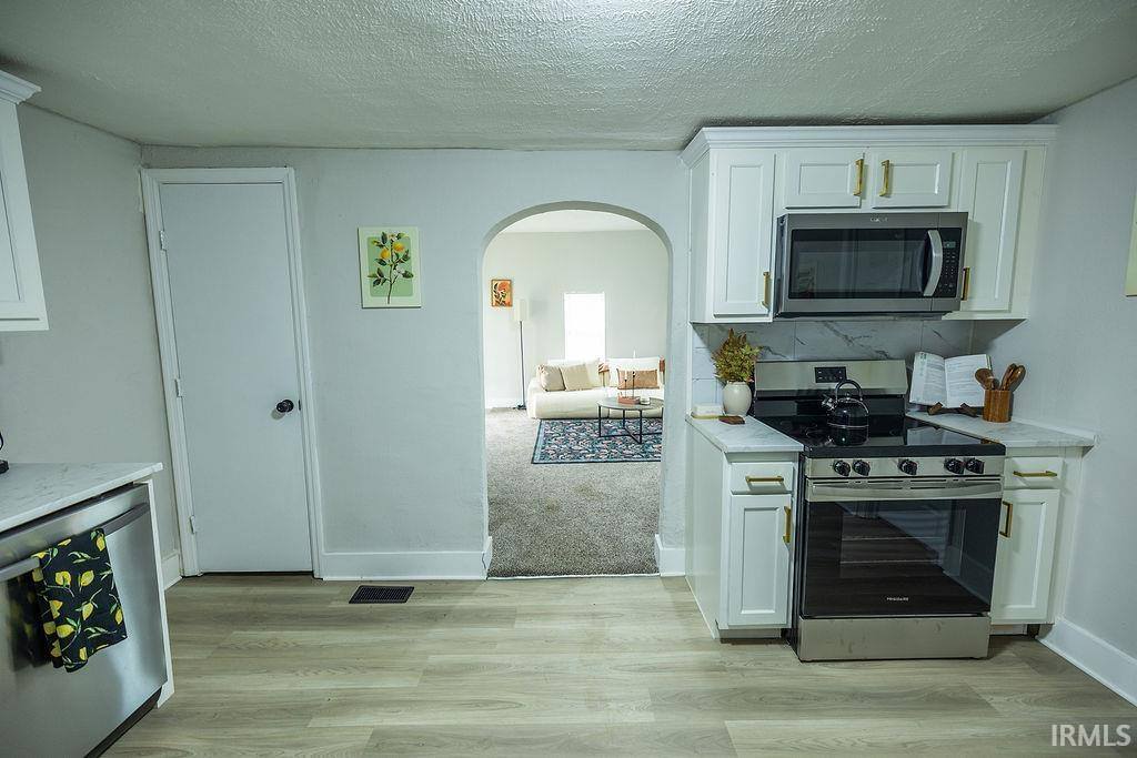 210 W North Street, Dunkirk, IN 47336