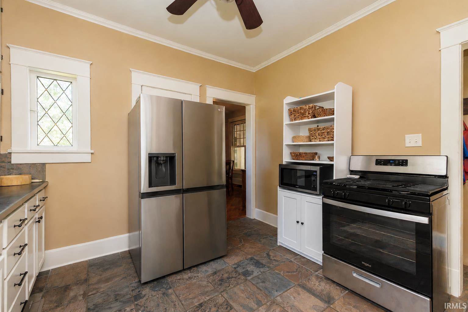 1331 S Burlington Drive, Muncie, IN 47302