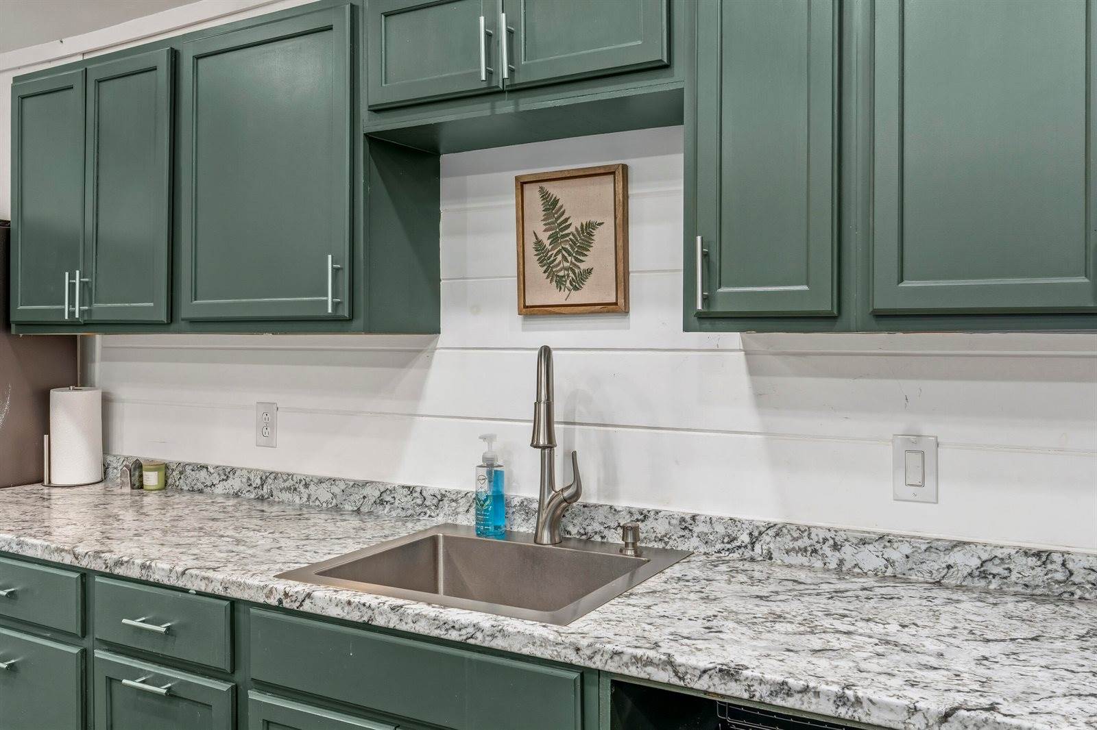3 Mikes Lane, Smithfield, ME 04978