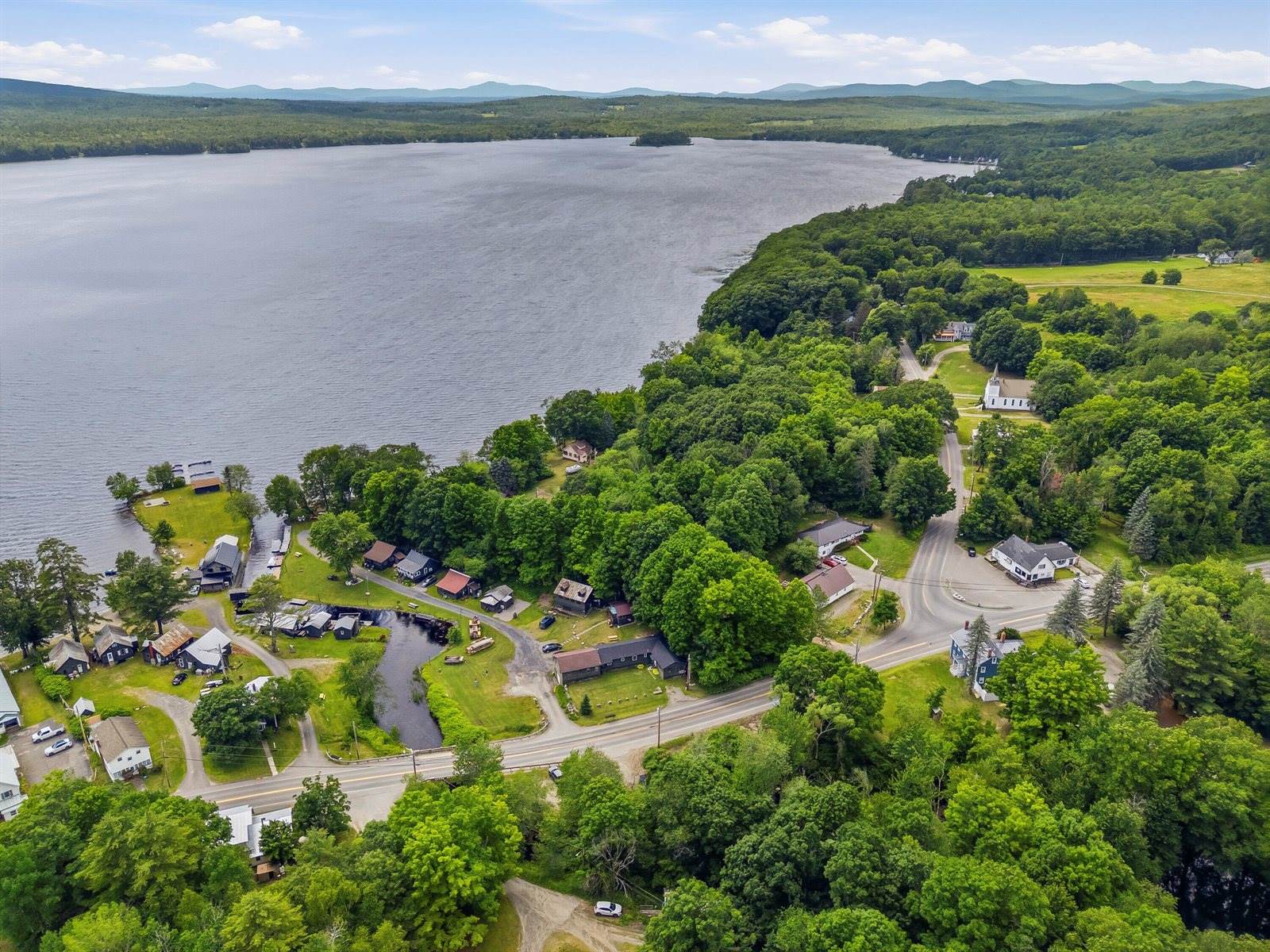 3 Mikes Lane, Smithfield, ME 04978