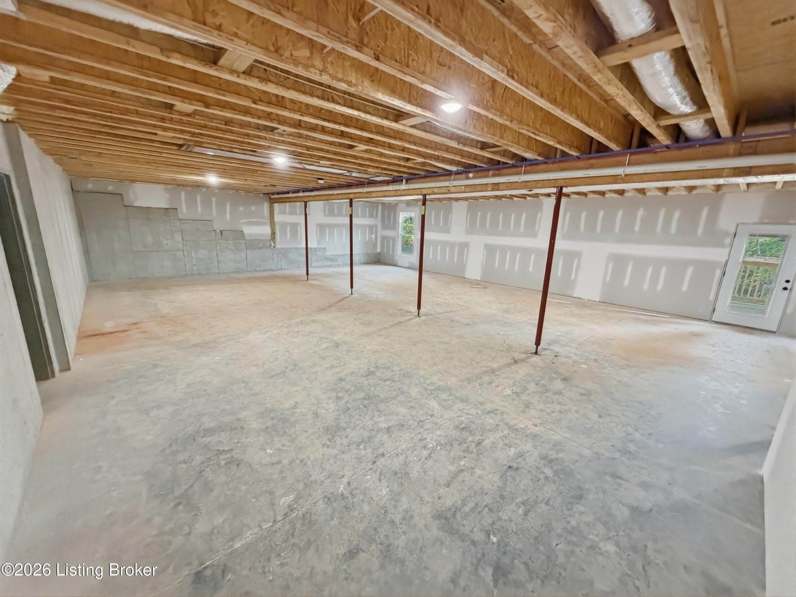 244 Quail Run Rd, Brandenburg, KY 40108
