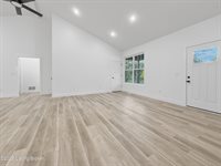 244 Quail Run Rd, Brandenburg, KY 40108
