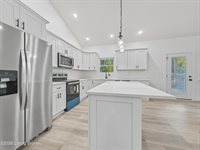 244 Quail Run Rd, Brandenburg, KY 40108