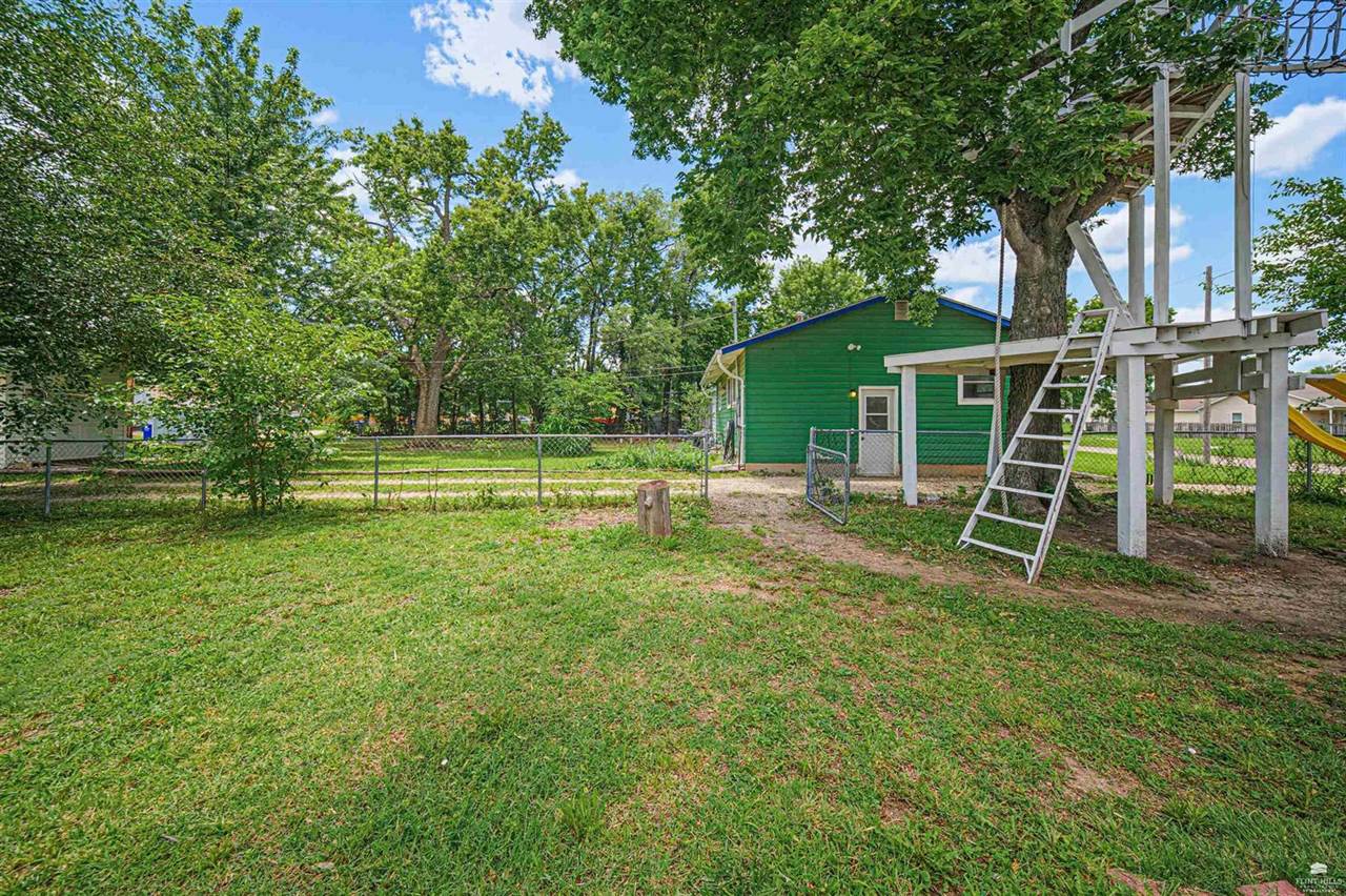727 West 14th Street, Junction City, KS 66441