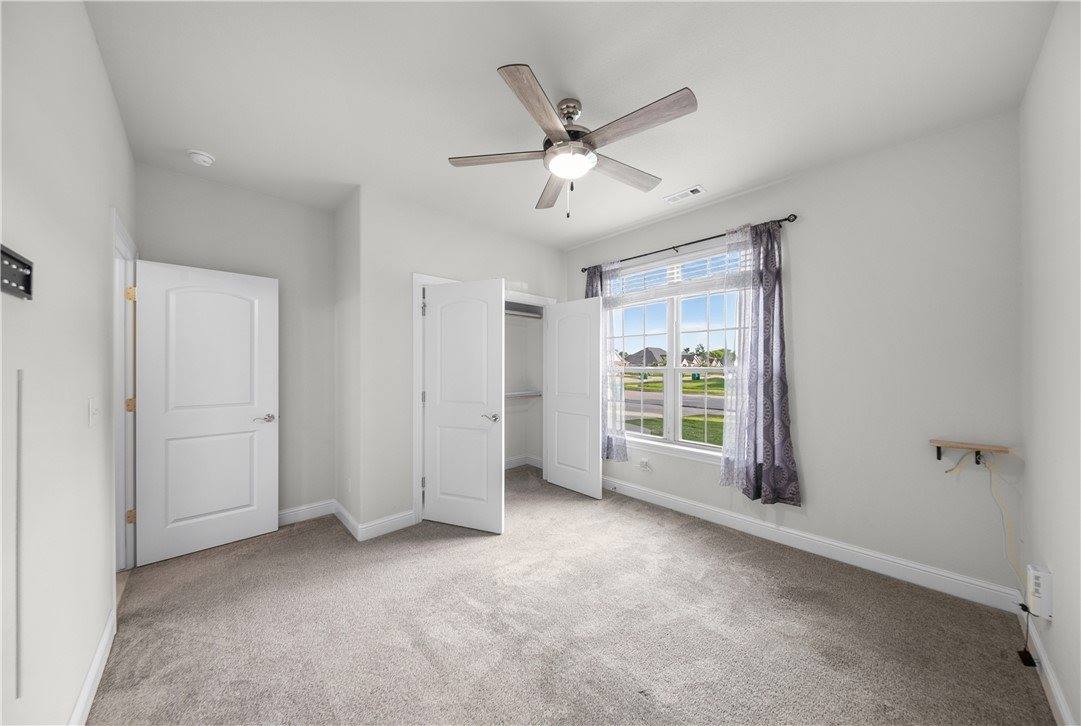 730 Winston Place, Centerton, AR 72719