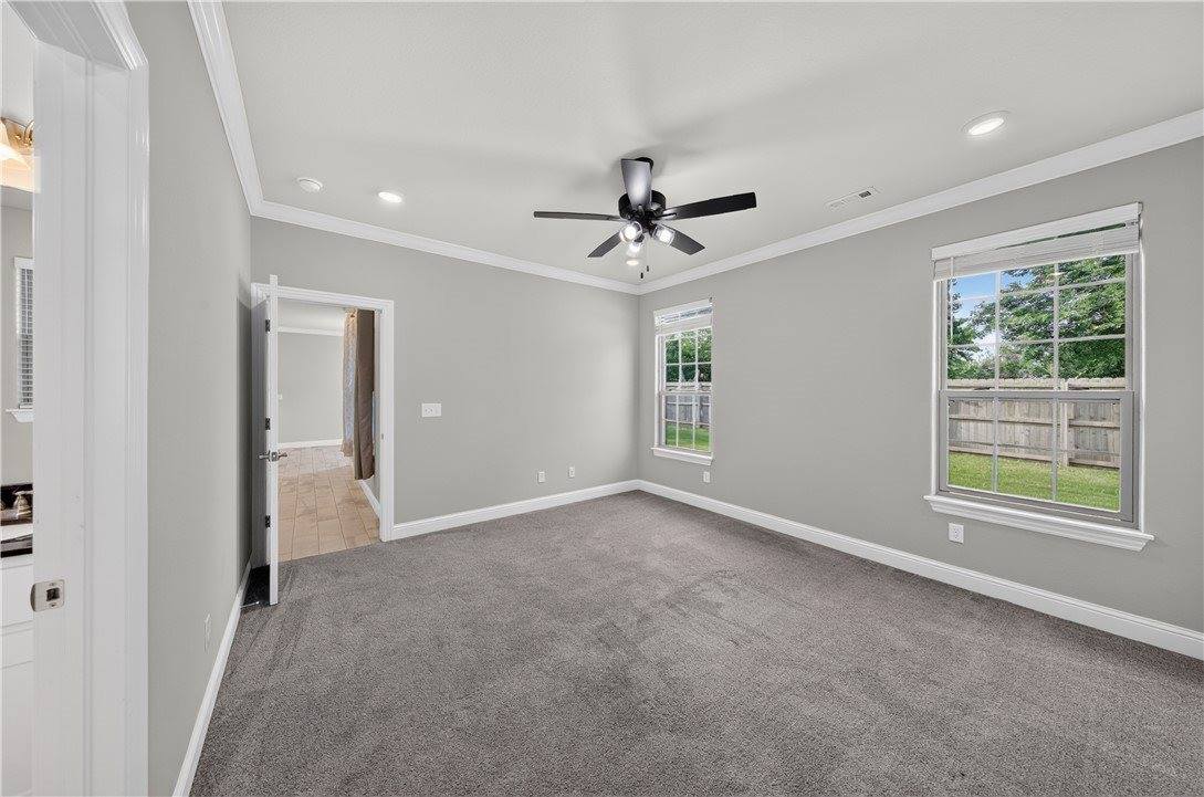 730 Winston Place, Centerton, AR 72719
