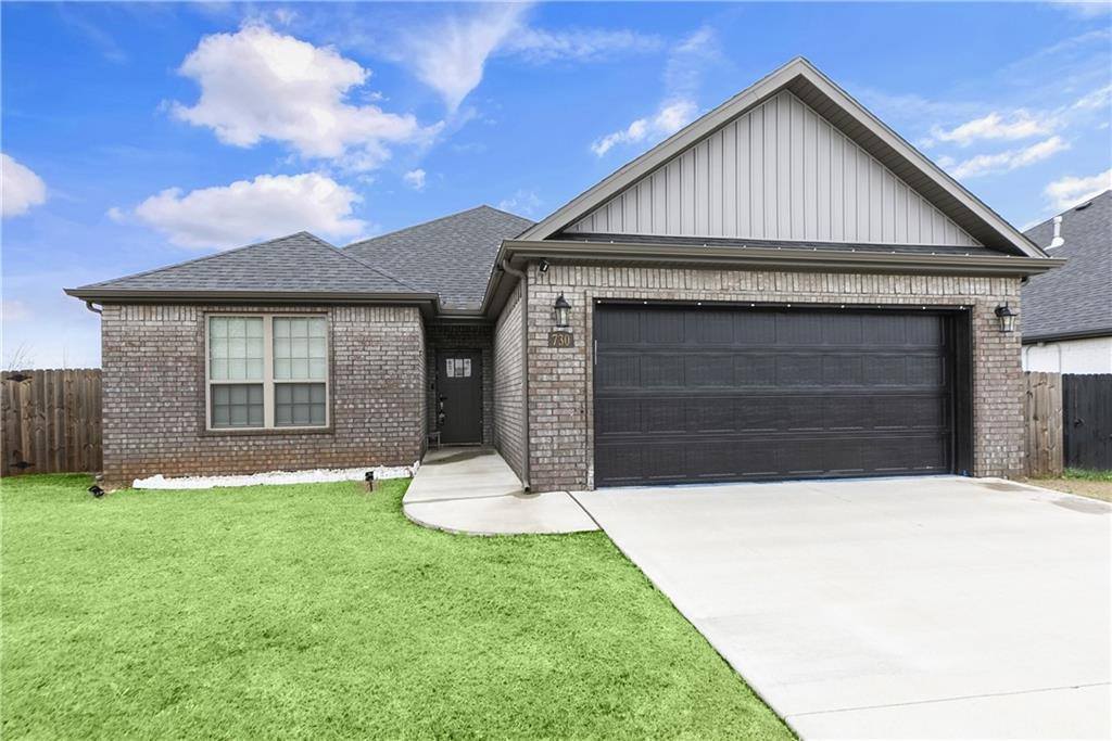 730 Winston Place, Centerton, AR 72719