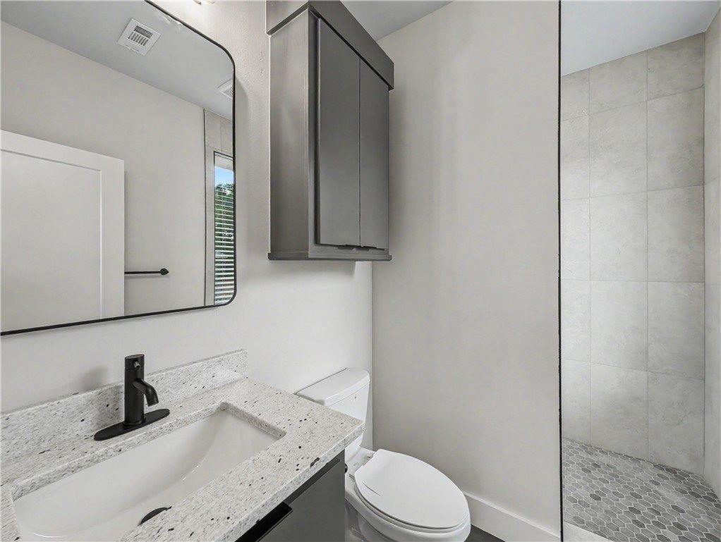 6 Francis Drive, Bella Vista, AR 72715