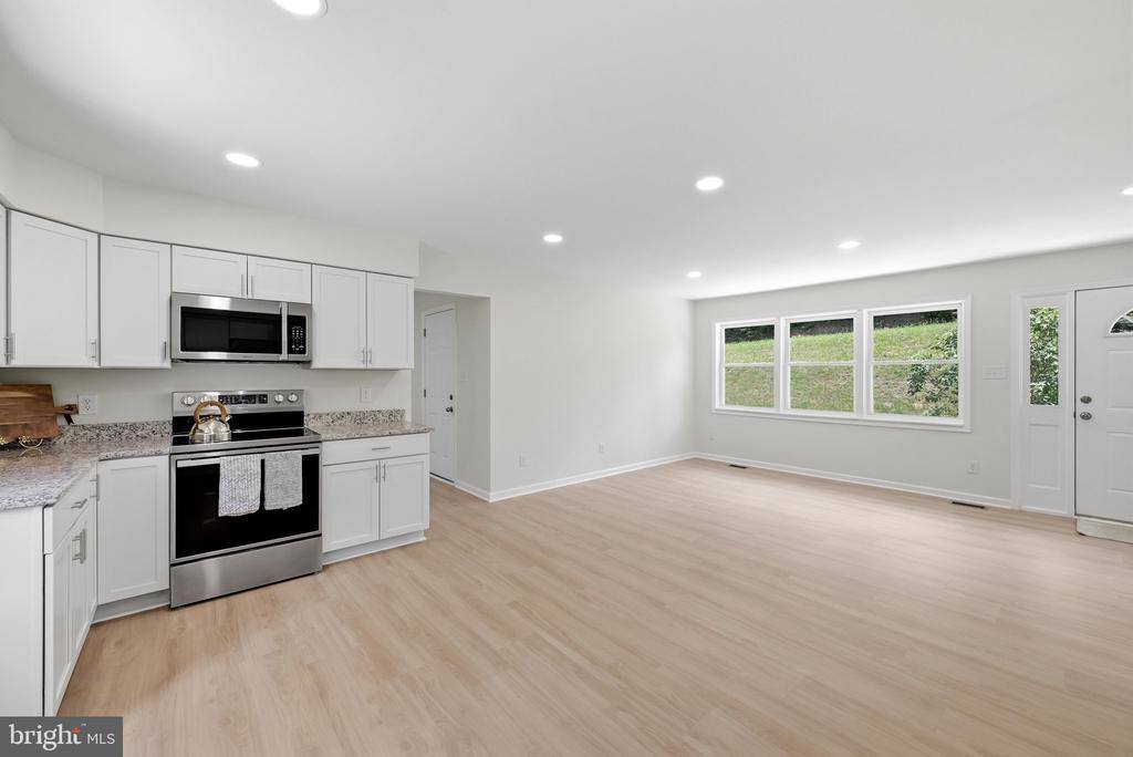 1355 Perry, Winchester, VA 22602