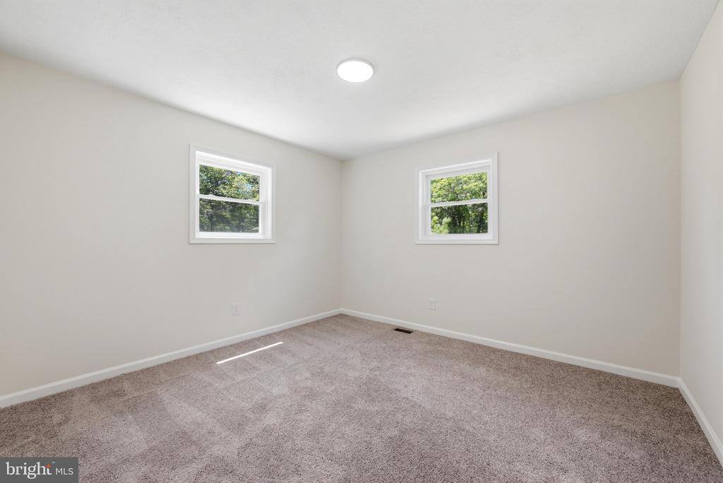 1355 Perry, Winchester, VA 22602