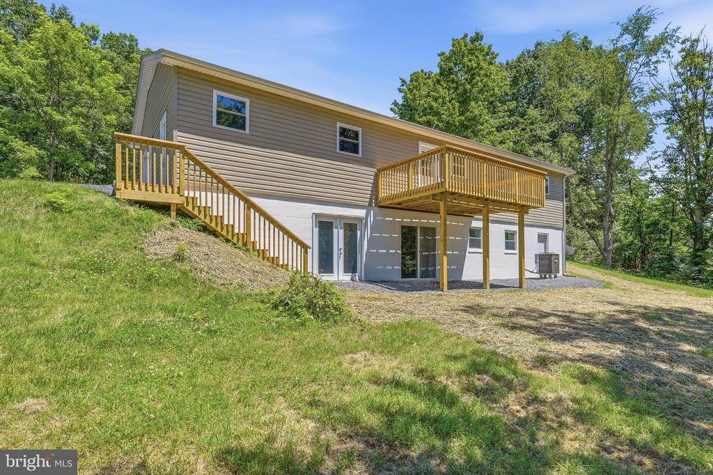 1355 Perry, Winchester, VA 22602