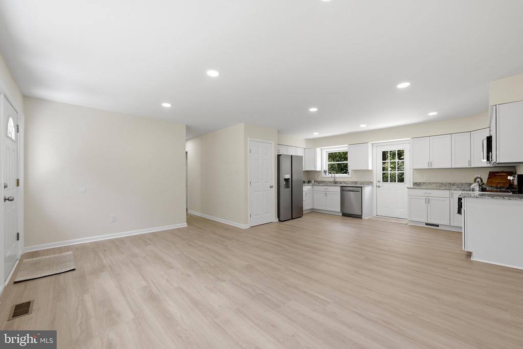 1355 Perry, Winchester, VA 22602