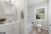 1355 Perry, Winchester, VA 22602